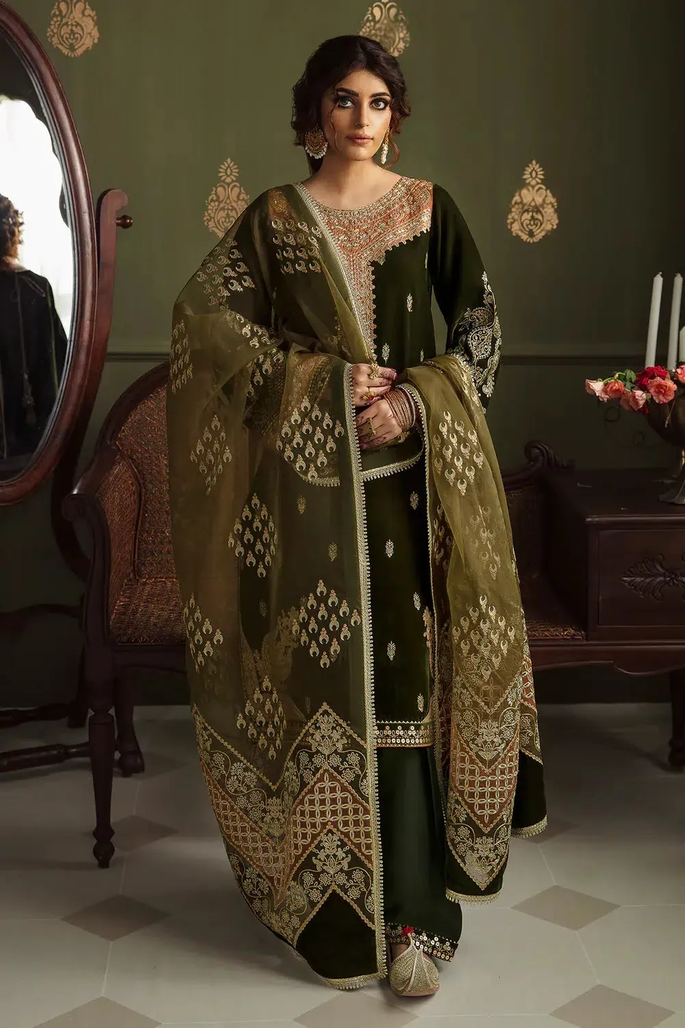 Baroque | Jahanara Luxury Velvet 23 | UF-461