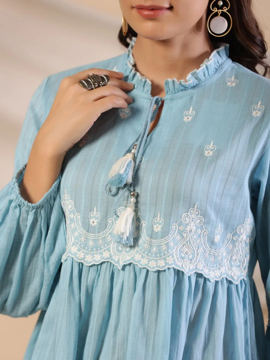 Jashvi Blue Ethnic motif Cotton Dobby Tunic with the thread embroidery