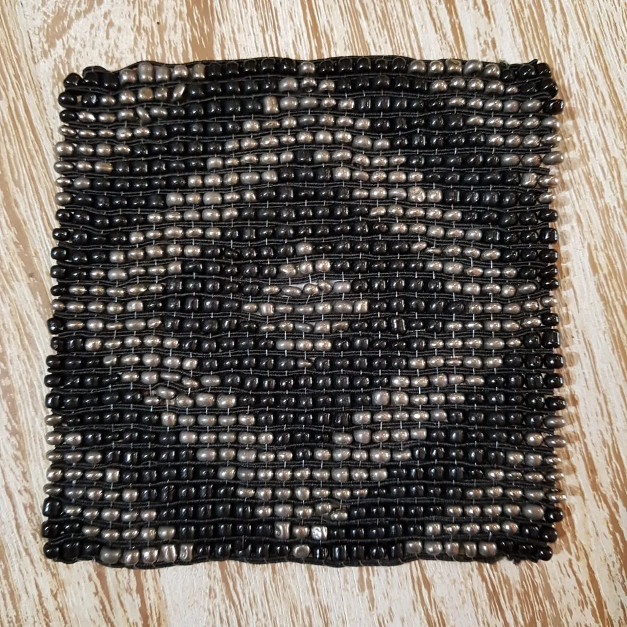 Small Square Beaded Coasters with Diamond Pattern (W)