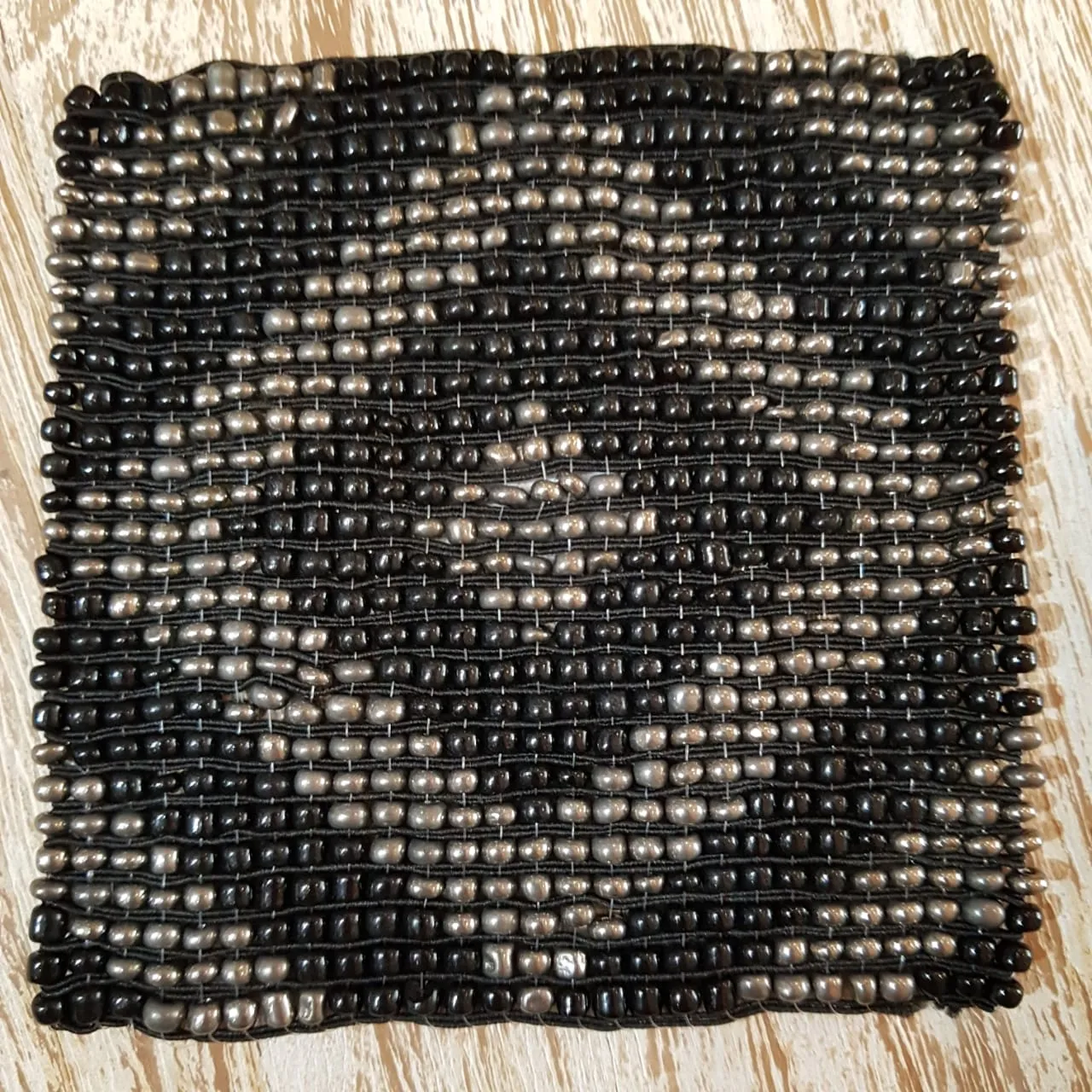 Small Square Beaded Coasters with Diamond Pattern (W)