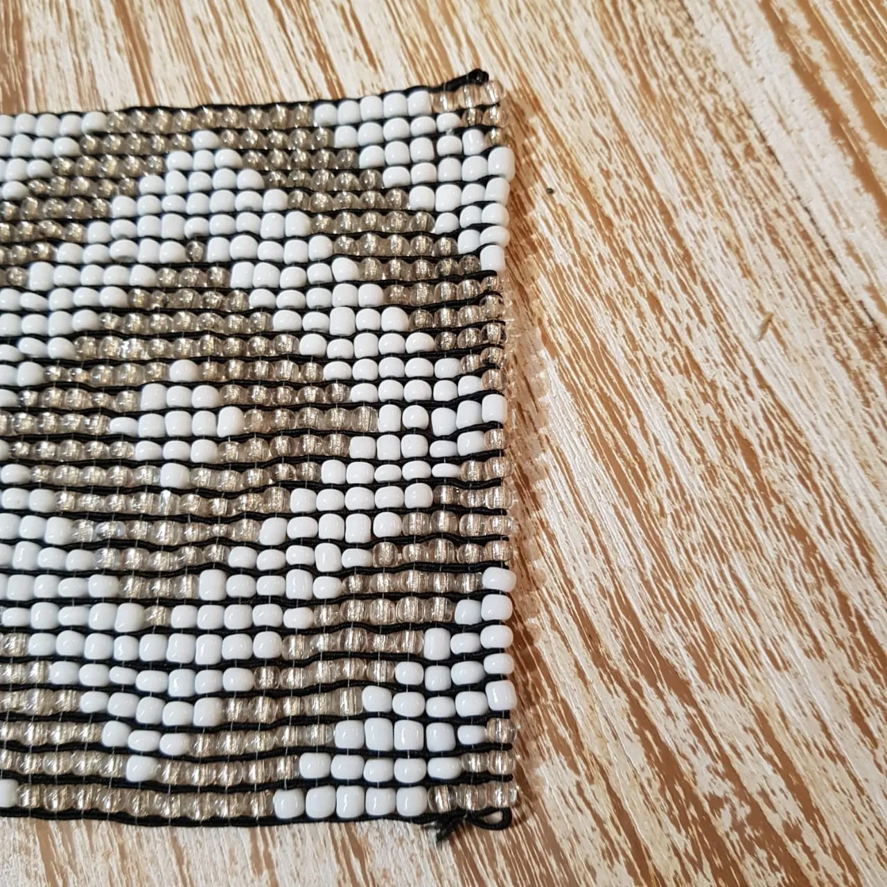 Small Square Beaded Coasters with Diamond Pattern (W)